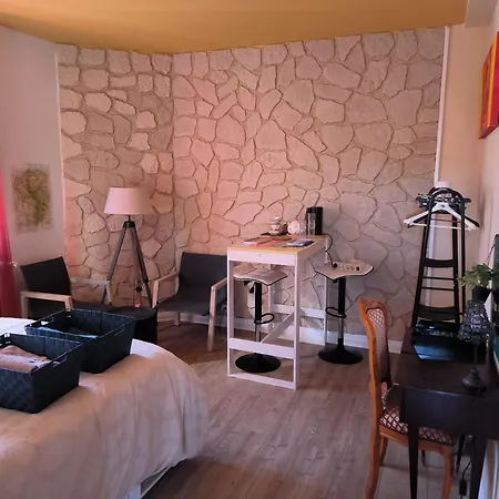 Δωμάτια σε οικογενειακή κατοικία 2 Cosy - 4 Personnes Max